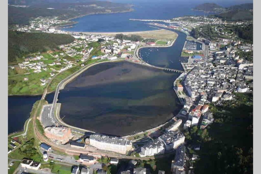 Apartmán Deluxe Marina Viveiro Exteriér fotografie